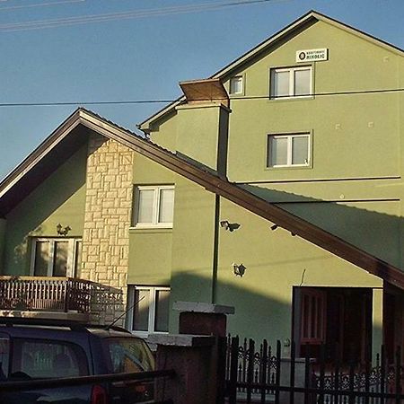 Golden Danube Bed & Breakfast Veliko Gradiste Exterior photo