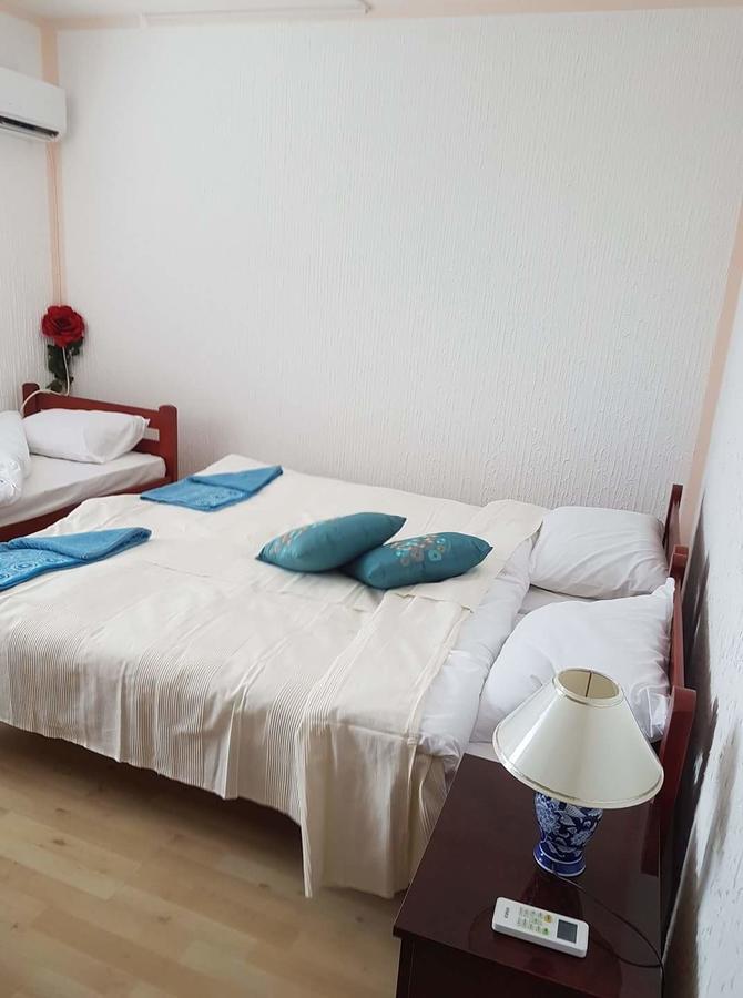 Golden Danube Bed & Breakfast Veliko Gradiste Exterior photo